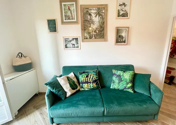 Homelivia Av Jean Medecin Apartment