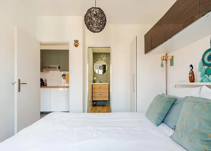 Homelivia Av Jean Medecin Nizza