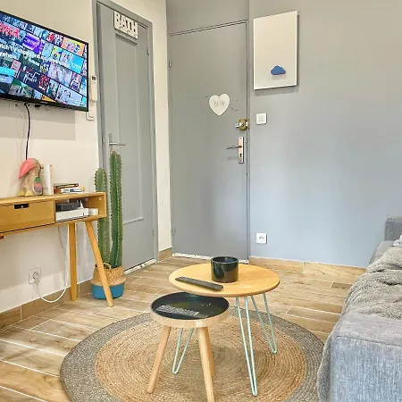 Διαμέρισμα Homelivia Av Jean Medecin *